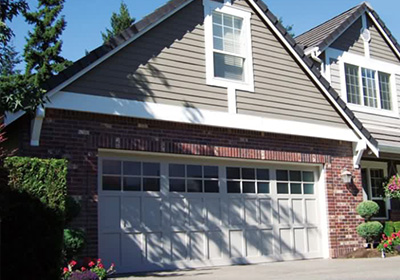 鋁合金車(chē)庫(kù)門(mén)